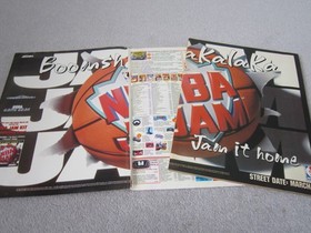 Mean machines Sega magazine ,# 18,April 1994, star trek + original stickers