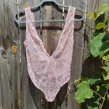 Victoria's Secret Pink Floral Lace Bodysuit Plunge V Neck Teddy Thong Medium NWT