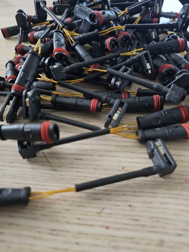 pack of x37 Front/Rear Brake Pad Wear Sensors for Mercedes Sprinter JOBLOT X37 - Picture 8 of 8
