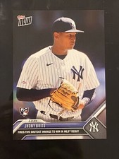 2023 TOPPS NOW #30 Rookie JHONY BRITO Short Print Run Yankees + Hard Case