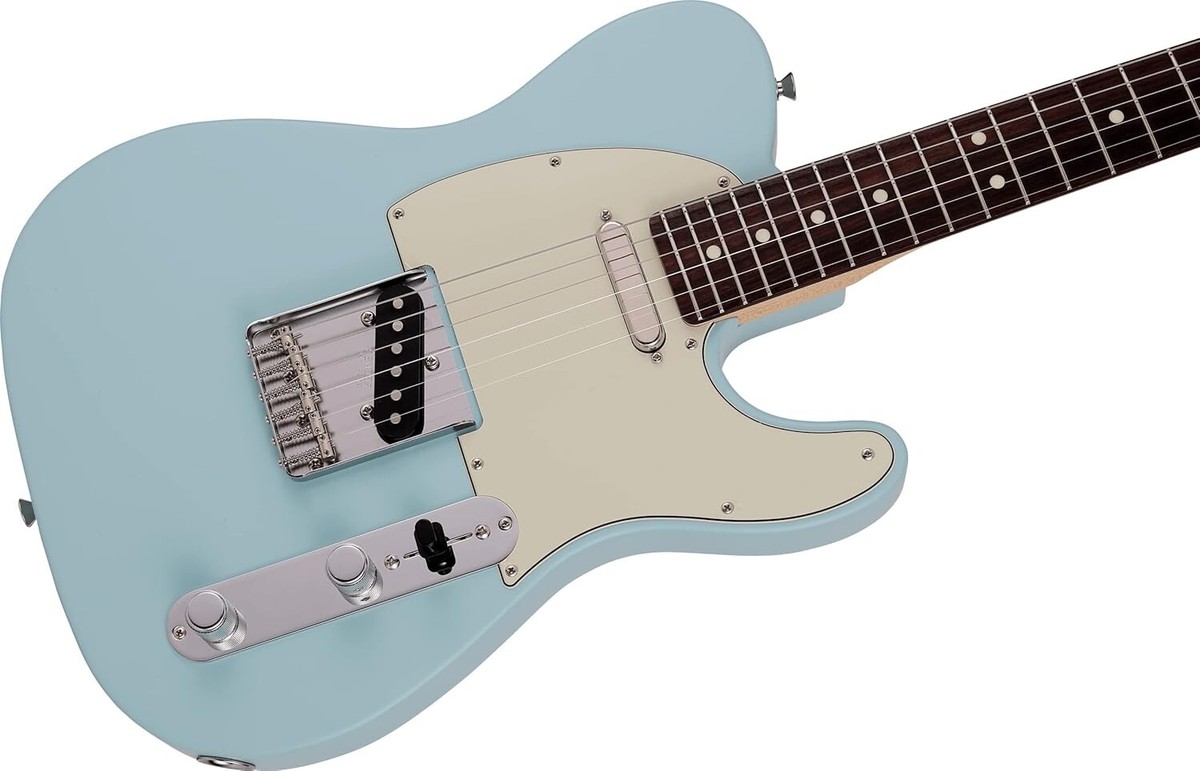 Fender 24 inch Scale Made in Japan Junior Collection