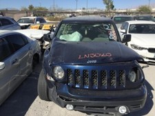 Used Left Headlight Assembly fits: 2017 Jeep Patriot halogen Left Grade A