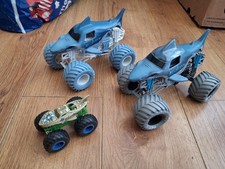 Monster Jam Leopard Shark 1:64 & Megalodon 1:24 x 2 Monster Truck Hot Wheels