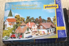 Spur H0 plastoy 5 Gebäudesätze Dorfset Sonnenbühlunbenutzt,  in OVP