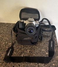 VTG Pentax ZX 50 Camera w 35-80mm f1.4-5.6 Lens Excellent Condition W/Case