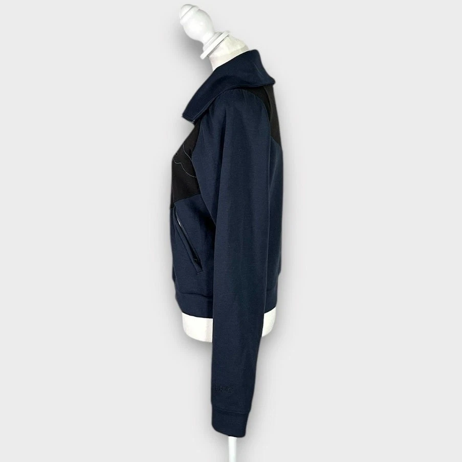 Chaqueta deportiva PUMA X Goop para mujer pequeña azul negra cremallera completa mangas largas bolsillos Foto 3 de 4