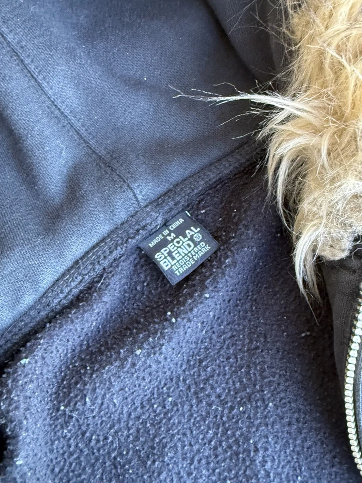 Moletom com capuz de pele Special Blend vintage anos 2000 com zíper tamanho M - Imagem 4 de 4