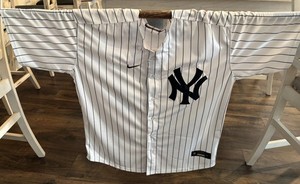 Aaron Judge Jersey XL #99