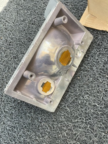 NOS GM 1974 IMPALA CAR PARKING LIGHT SET GM 5949506 - 5949505 - Picture 6 of 15