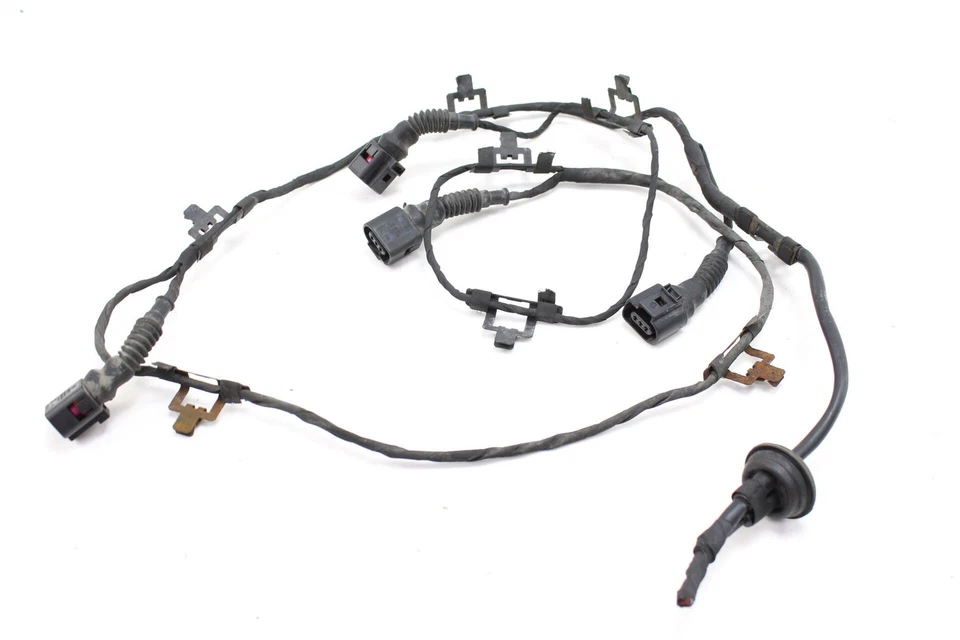 AUDI A4 QUATTRO 2003-2009 - Parachoques trasero Sensor de aparcamiento Cableado/Arnés de cableado Foto 2 de 4