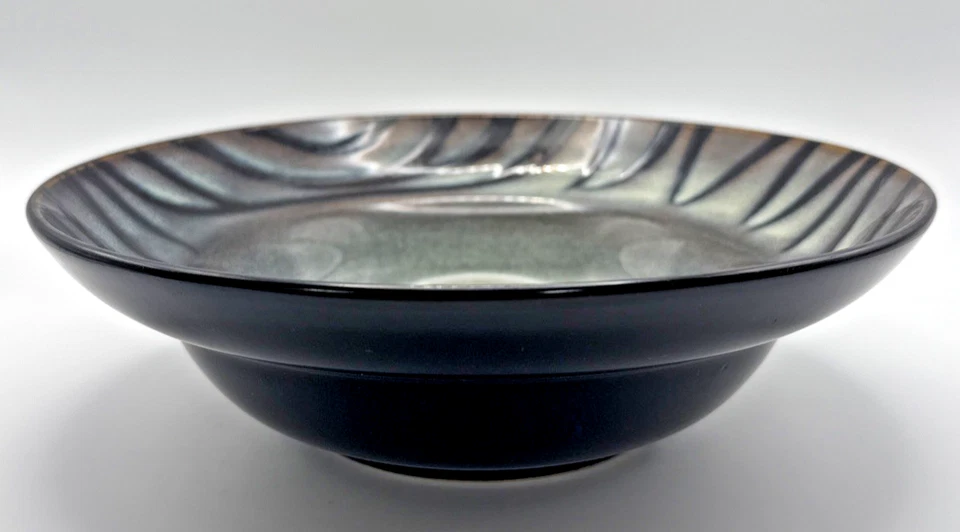 Mikasa Gourmet Basics CONGO 8.25" Stoneware Salad Bowls set of 3 Zebra Stripes - Image 3 of 4