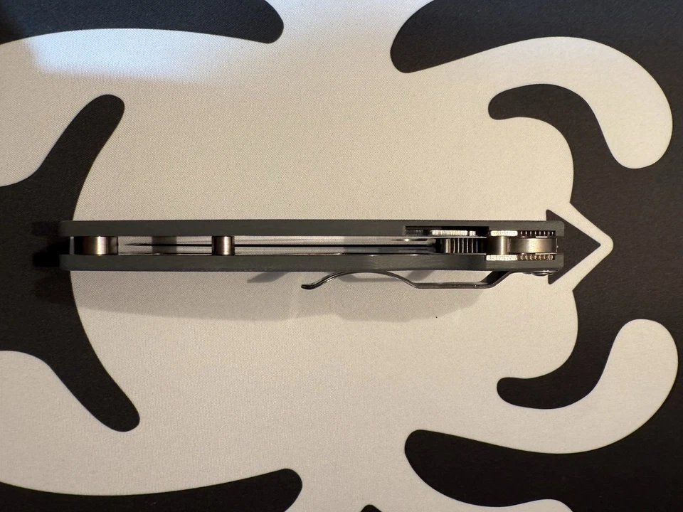 Spyderco Para military 2 Maxamet C81GPDGY2 Folding Pocket Knife - Image 4 of 4