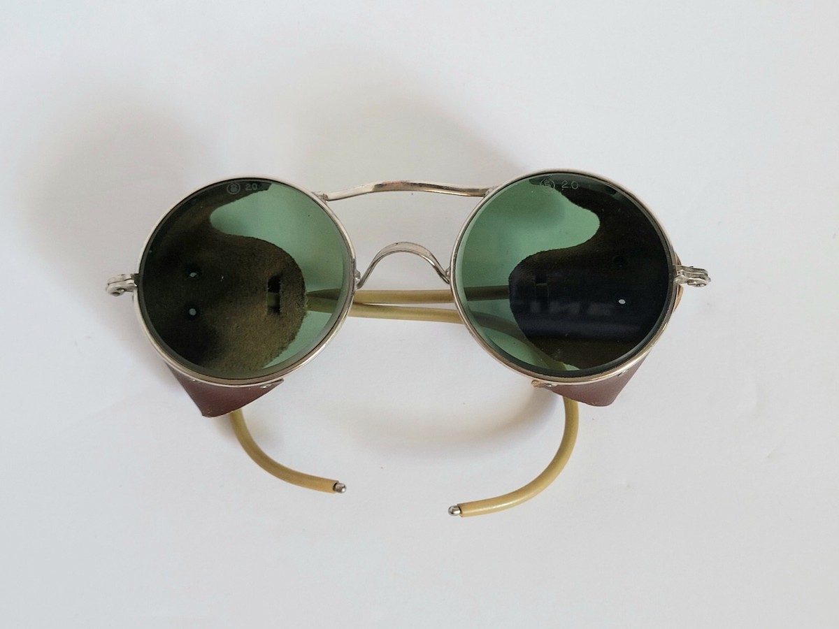 American Optical Co 72 Green Glass Goggles Aviation Safety