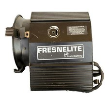 Strand Fresnelite 8" Model 3480 Fresnel Light 2KW Spot Flood No Bracket Bulb Bad