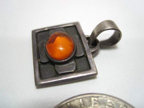 STERLING SILVER Unique Modernist Pendant ART DECO STYLE Baltic Amber - Picture 3 of 4