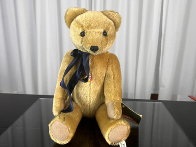 Sigikid Bear Artist Bear Teddy Bear 42cm. Excellent condition.