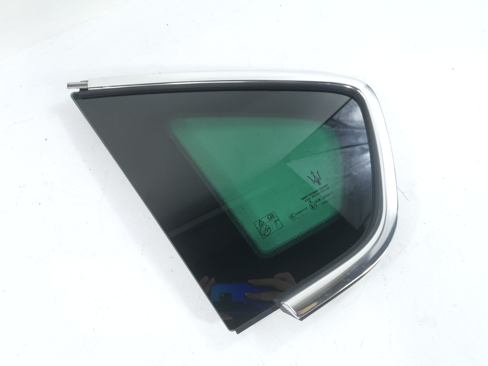 17-20 MASERATI Levante REAR LEFT DRIVER SIDE QUARTER WINDOW GLASS 06701010560