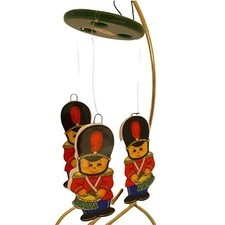 #3812 VTG Russ Chritsmas soldiers wind chimes,  3 X 3