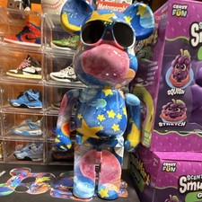 Bear speakers with glasses 