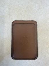 Apple MHLT3ZMA Leather Wallet Case with MagSafe - Saddle Brown