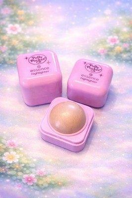 essence Polly Pocket 2 x Highlighter Cube 01 Tiny & Cute! 2 Stück 2 x 6,1 g