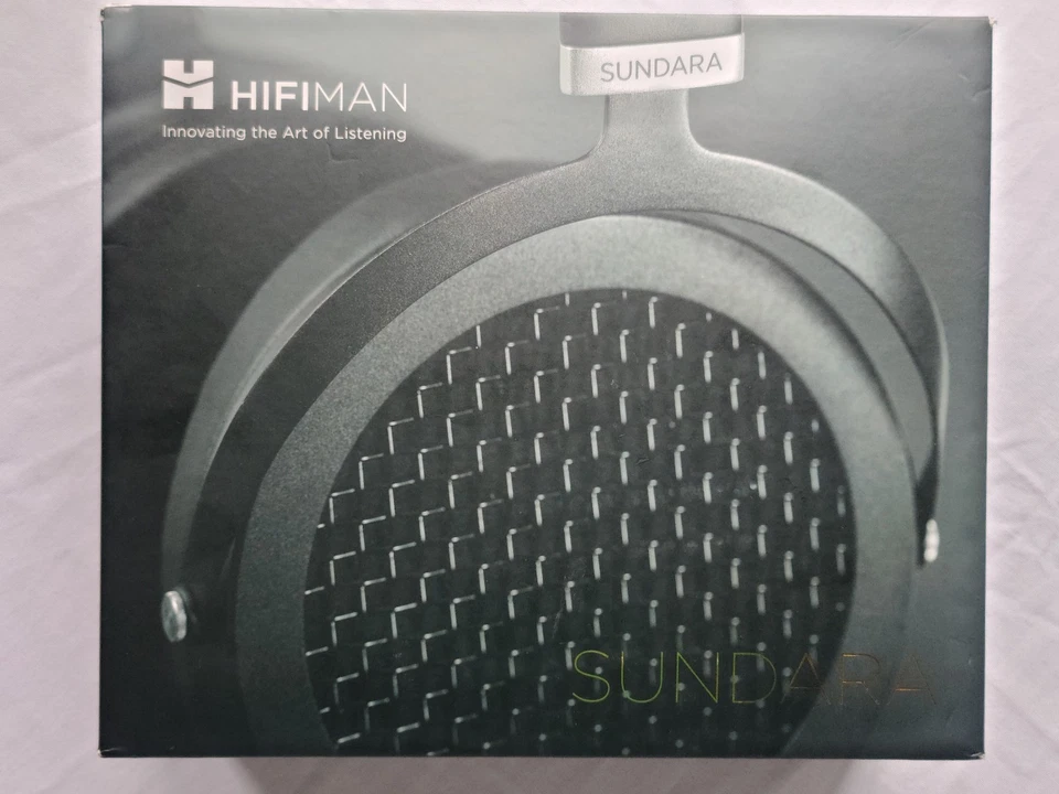 HIFIMAN Sundara Planar Magnetic Headphones with replacement pads and cable - Image 2 of 4