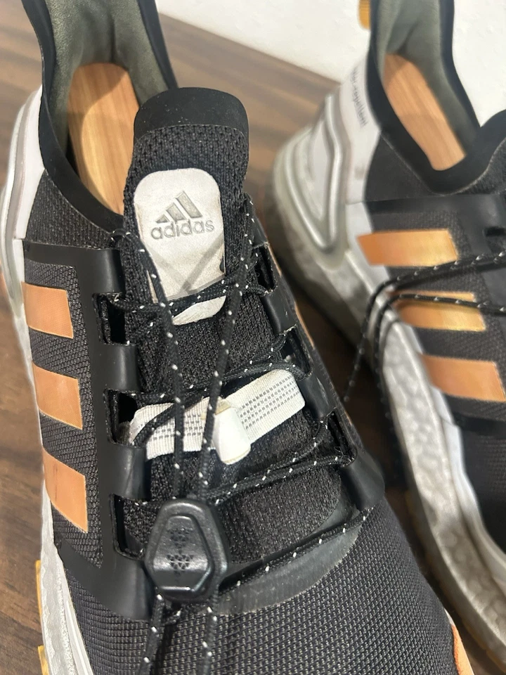 ADIDAS UltraBoost Winter.Rdy Black Orange Men's Sz 10 Running Sport Athletic - Image 3 of 4