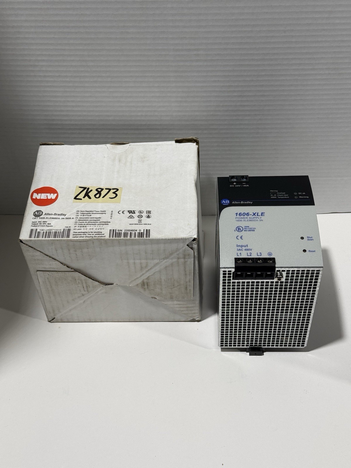 Allen Bradley 1606-XLE960DX-3N Ser. A Power Supply 3PH 24V 40A 960W New