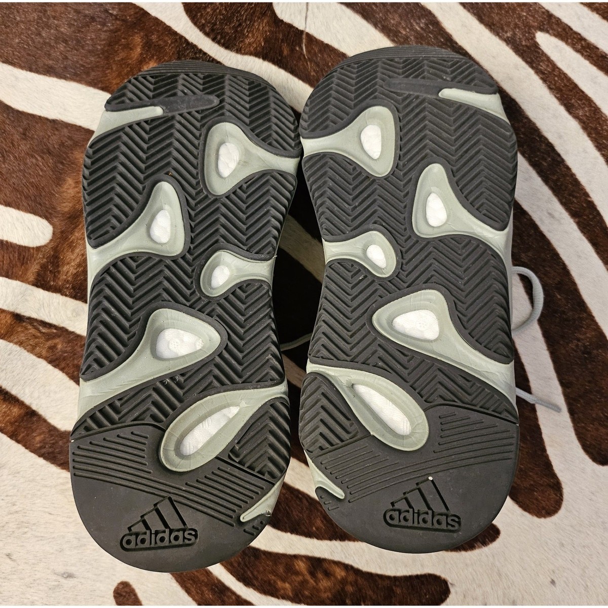 Adidas Yeezy Boost 700 Size 6.5 Salt View 6
