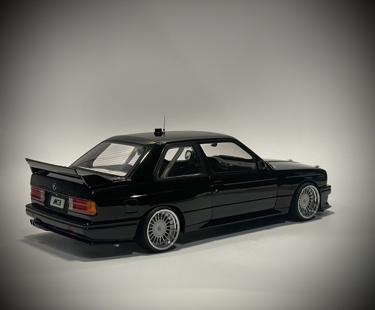 自動車 BMW M3 SPORT EVOLUTION 1/18 AUTOART Old School Cool: Autoart 1/18 BMW M3 Sport Evo - YouTube
