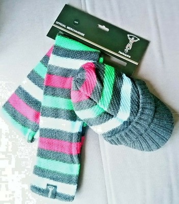 harlequins rugby bobble hat