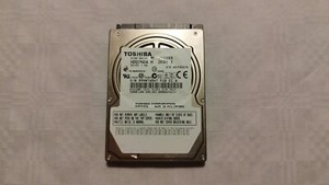 Toshiba MK1255GSX 120GB HDD 2,5", 3 Stück