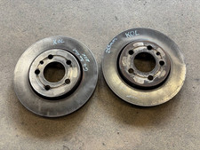 BREMBO 255er Bremsscheiben hinten VW Golf 4 Bora 2.3 Syncro Scheiben 09.A652.11
