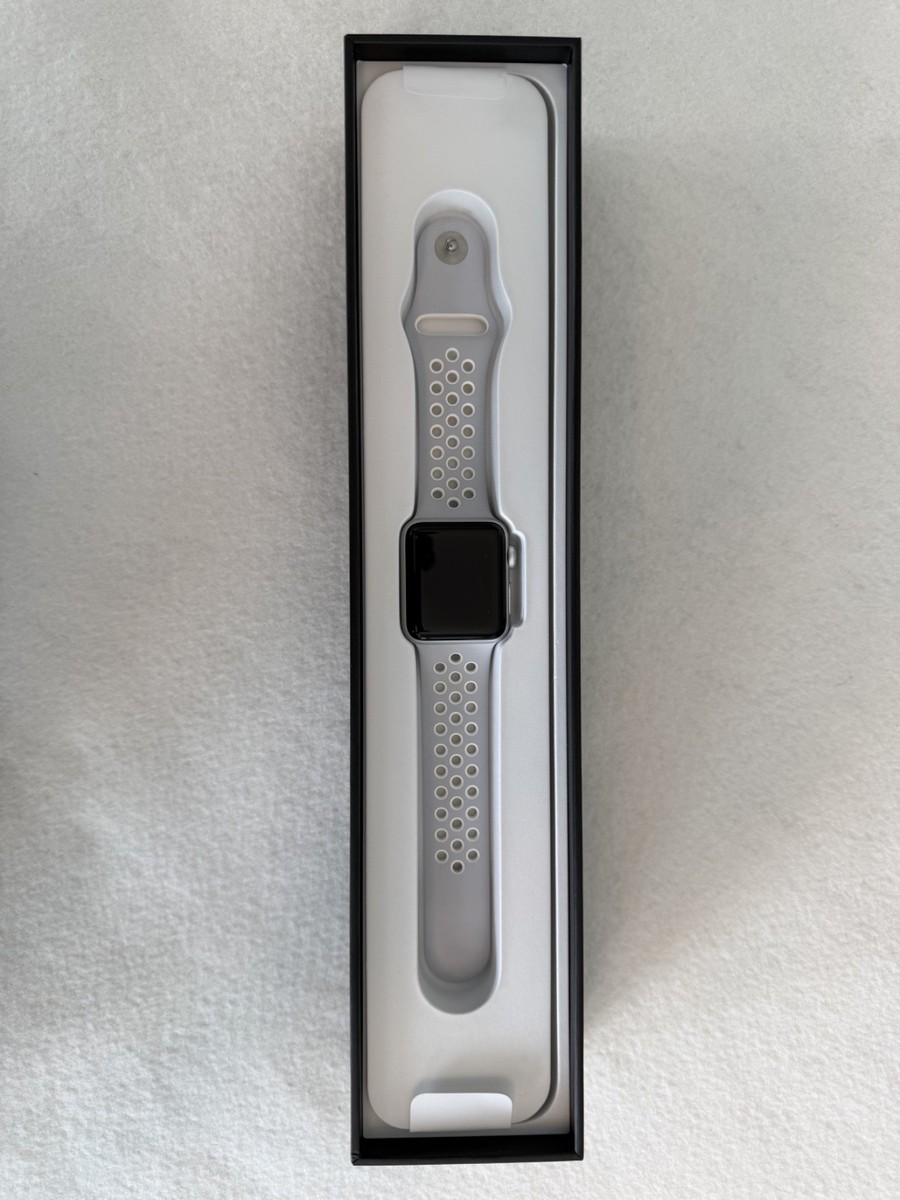 Apple Watch Nike+ Aluminum 38mm Case Sport Band Silver, Model