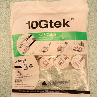 10Gtek SAS-Kabel SFF-8643 auf SFF-8643 Sideband 0,5 m 1:1 Schwarz
