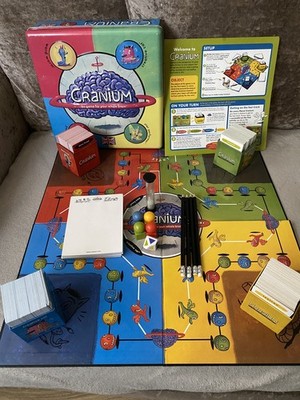 Cranium Brettspiel UK Edition Das Spiel für das ganze Gehirn Spezial Metalldose 