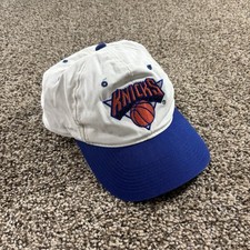 90s New York Knicks G Brand SnapBack Hat Triangle Logo Two Tone Vintage NBA