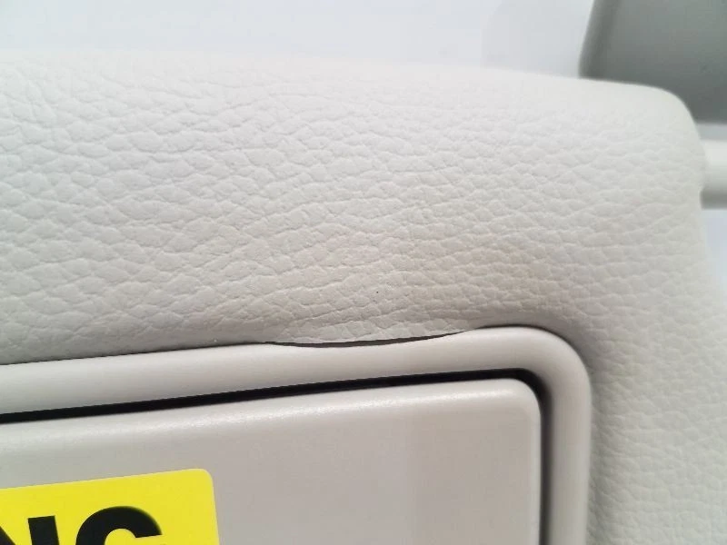 Parasol derecho pasajero Volvo S80 2000-05 - iluminado *cuero bronceado* Foto 3 de 4