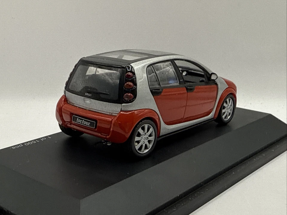 Smart Forfour 1/43 Schuco - Photo 2/3