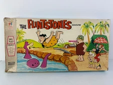 Vintage 1971 Milton Bradley Cartoon The Flintstones Board Game Complete