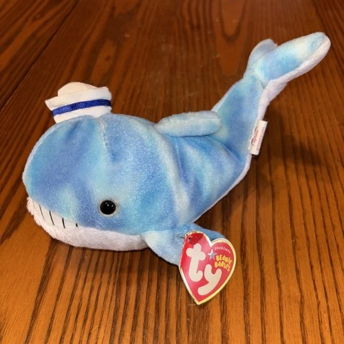 TY Beanie Baby - CAPTAIN the Retired 7" Whale (Vintage 2004-2005)