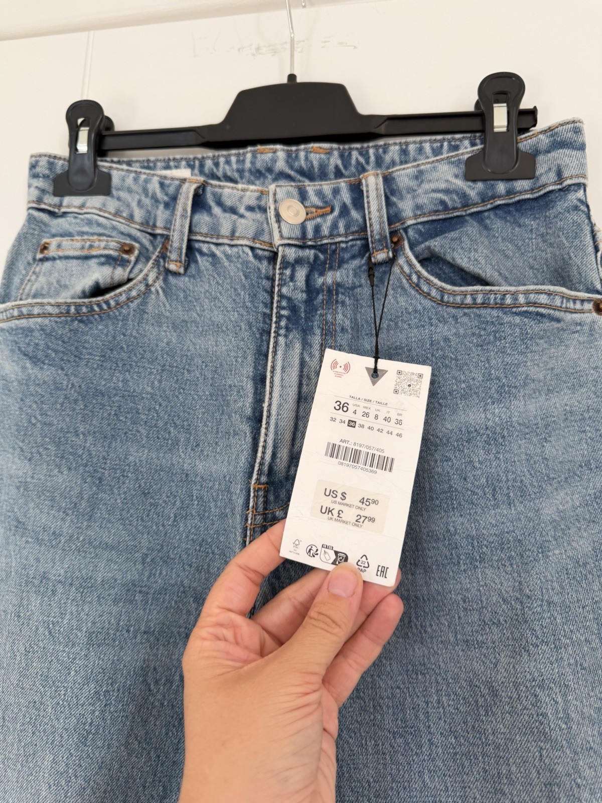 Zara BNWT High Waisted Straight Leg Jeans Size 8 RRP £27.99 image 4