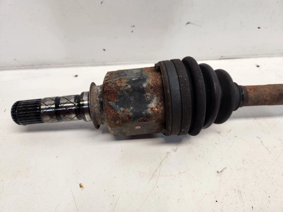 Eje delantero Subaru Impreza 2008-11 (2,5 L/no turbo) Foto 2 de 4