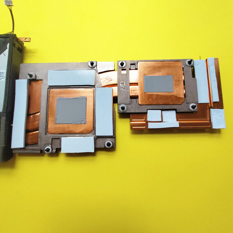 Ventola Dissipatore CPU/GPU Per Dell Precision 7670 (M7670) - Modello 028WXW AT3MM005ZCL