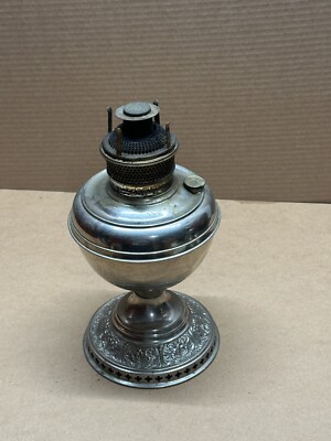 B&H Bradley Hubbard Nickel over Brass Kerosene Oil Lamp, Center Draft Table B1