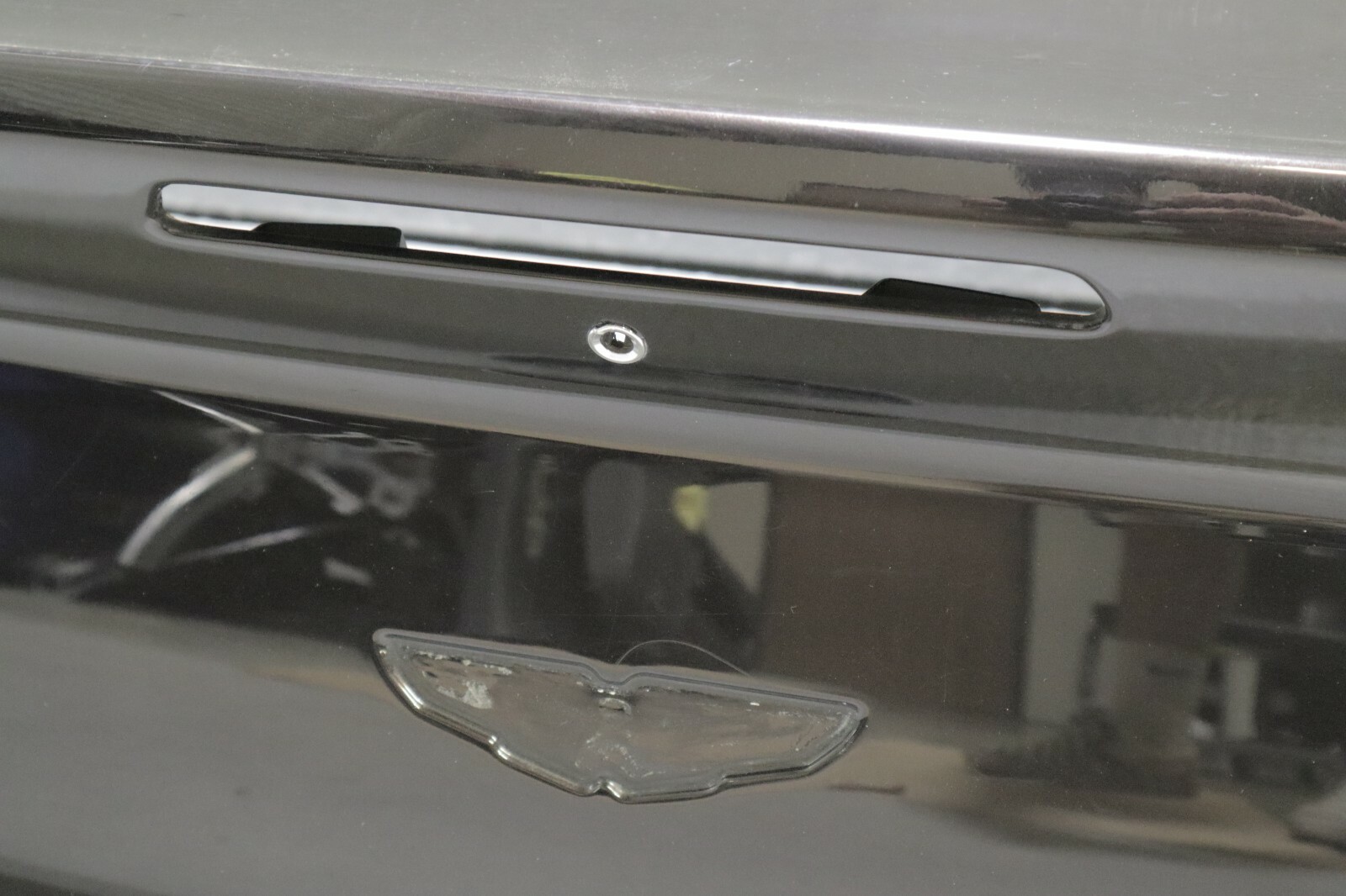 Aston Martin V8 Vantage Roadster Convertible Trunk Lid 2009 - 2016 OEM