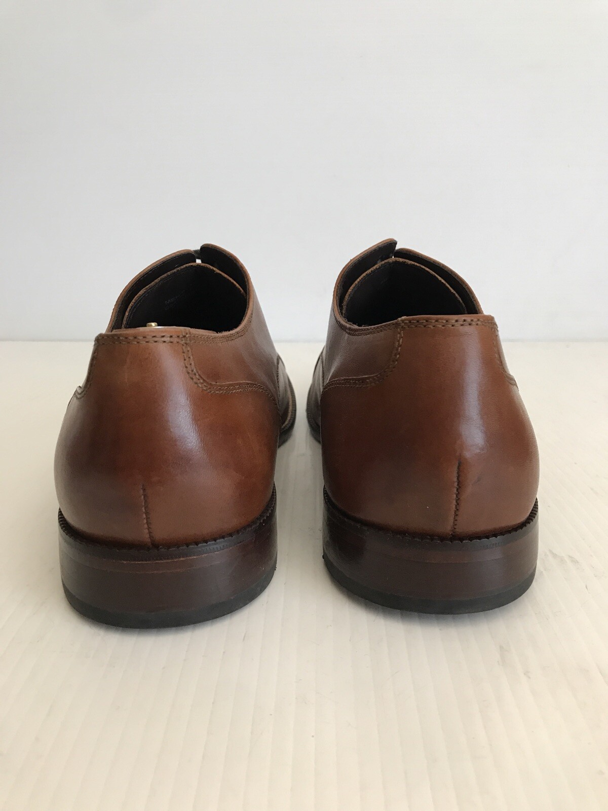 SAOLA Cole Haan Benton Punta a berretto in pelle Derby II C24120 Tan britannico 12 M (X50)