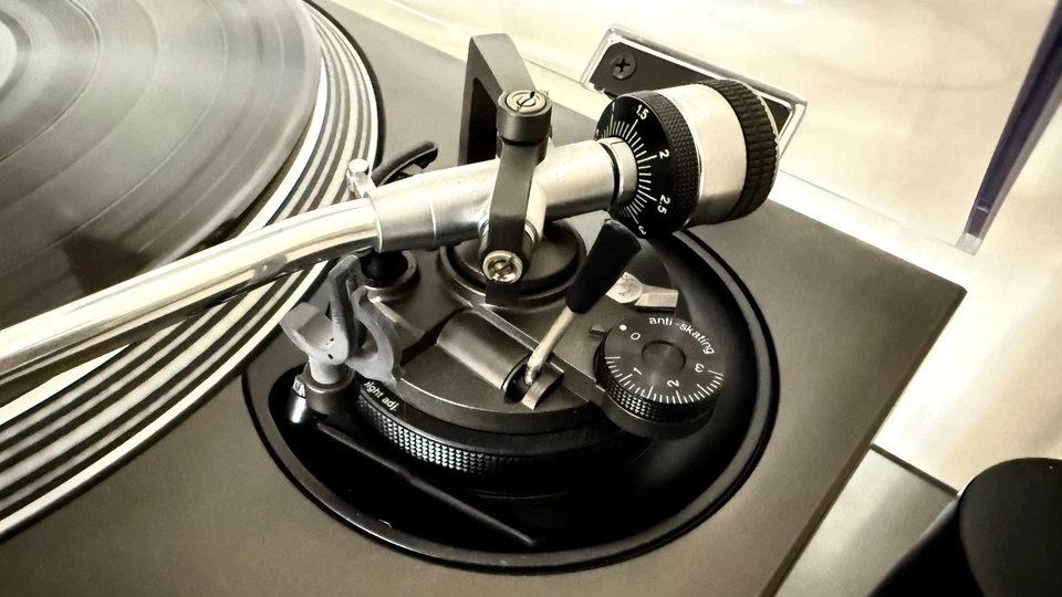 Technics SL-1210 MK2 XG Plattenspieler Turntable System Quartz Direct Drive - Bild 4 von 4