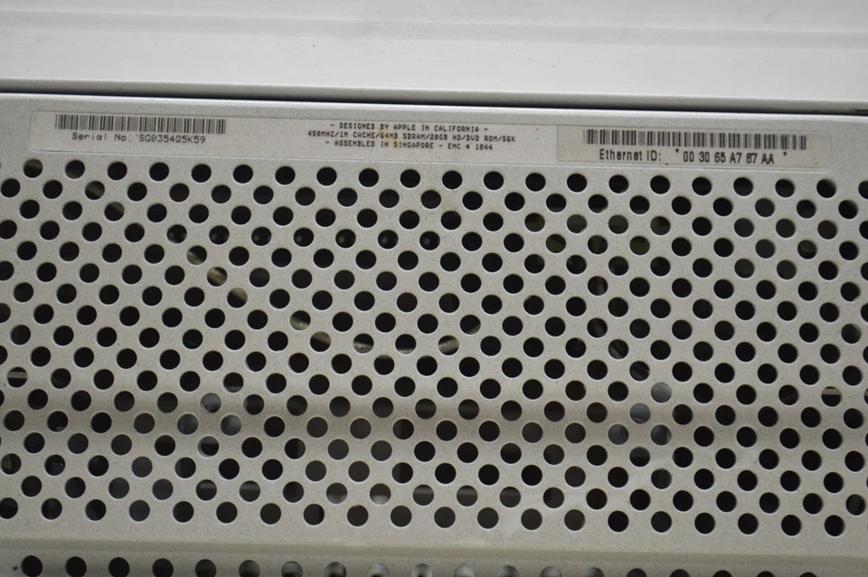 Apple Power Mac G4 Cube (M7642LL/A) 64GB HDD 1GB RAM - Image 4 of 4