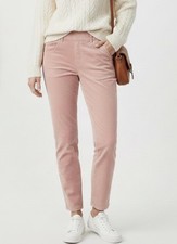 Juicy Couture - Corduroy Skinny Pants in Pink. Size 6